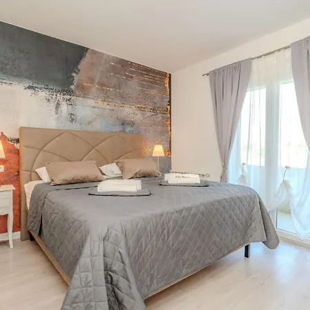 Villa Danica - By Guide Privlaka (Zadar)