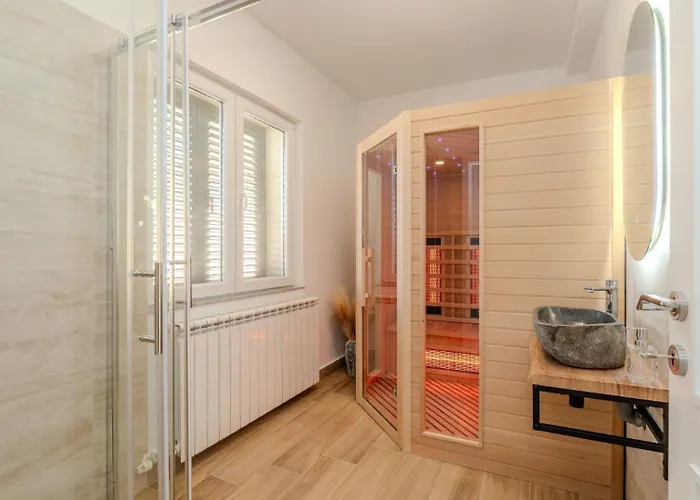 Villa Danica - By Guide Privlaka (Zadar)