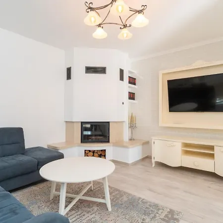 Danica - Privlaka By Guide *