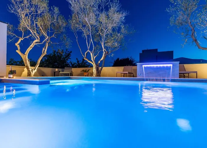 Danica - Privlaka By Guide