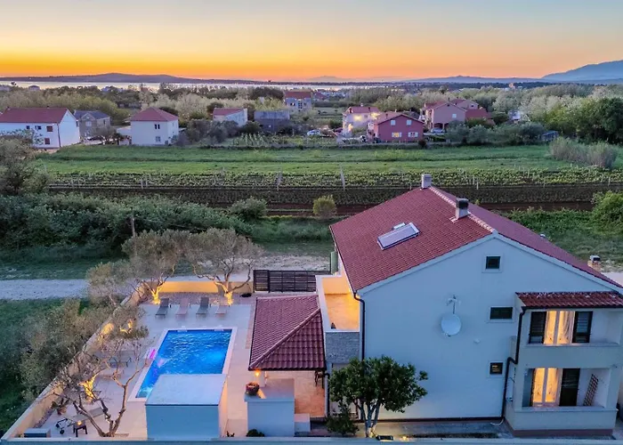 Danica - Privlaka By Guide